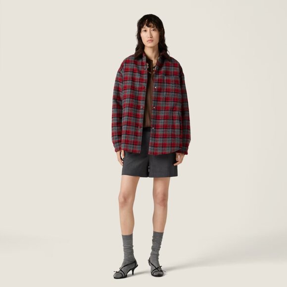 Medium-weight plaid down jacket - Picture 2 of 13